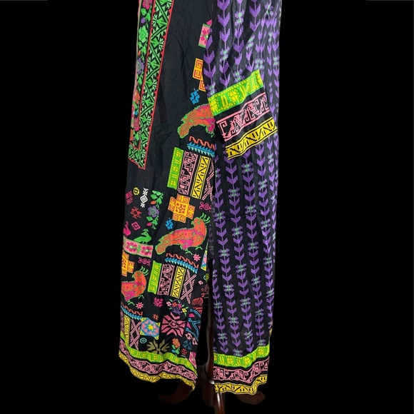 Nisha Fashion Long sleeves colorful Bohemian print long tunic top - Picture 5 of 12